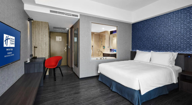 Двухместный номер Standard Holiday Inn Express Kaohsiung Love River by IHG
