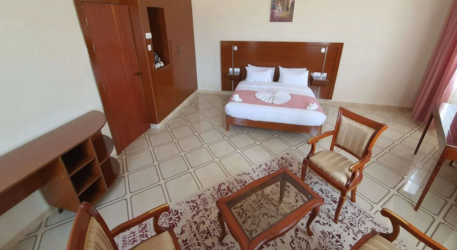 Hotel Nail Zakaria, Foglalás Szálloda Biskra Algéria