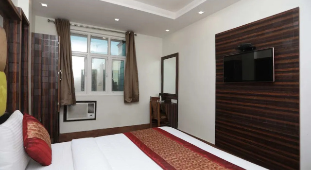 Двухместный номер Deluxe OYO 12519 Hotel Sun Palace
