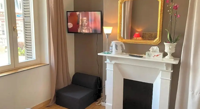 La Chambre Claire, Book Hotel Hotels in Upper Normandy with Breakfast, Breakfasts