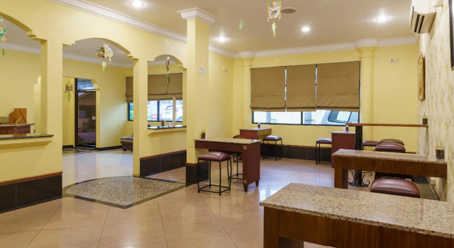 RedDoorz Plus near Ancol