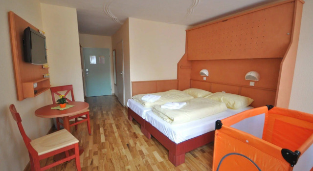 JUFA Hotel Meersburg am Bodensee, Забронировать Отель Мерсбург Баден-Вюртемберг, рядом с Порт Мерсбург