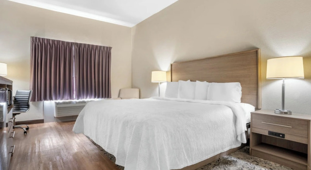 Двухместный номер Deluxe Red Roof Inn PLUS & Suites Vicksburg