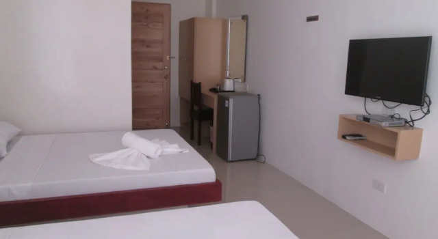 Семейный номер Standard с балконом Jeffrey S Hotel
