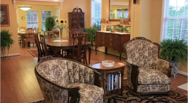 Lavender Heights Bed and Breakfast, Boek Hotel Hotels in Virginia met ontbijt, Ontbijt