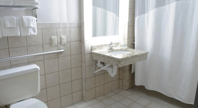 Четырёхместный номер Standard Holiday Inn Fargo by IHG