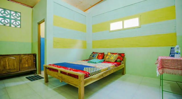 Ekonomi oda Hotel O Gandrung Payungan Family InnNearStasiun Banyuwangi Kota