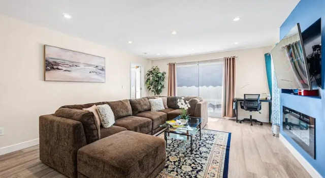 Коттедж Cozy Quiet Safe Bright 4brs Home in Daly City