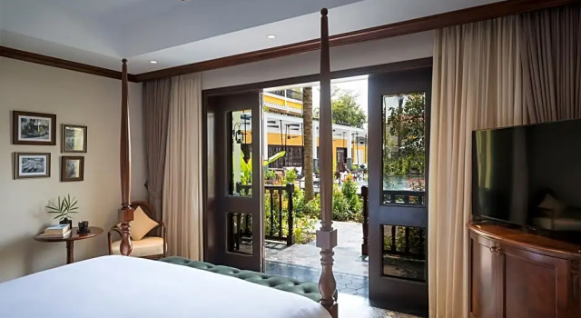 Клубный номер Standard с видом на бассейн La Siesta Hoi An Resort & Spa