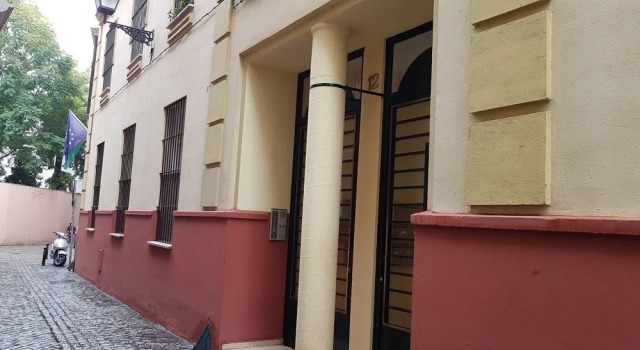 Comfy Holiday Home in Seville near Town Center, Забронировать Отель Отели Севильи 3 звезды, рядом с Оспиталь-де-лос-Венераблес, 3*