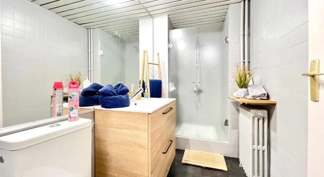 Studio Cosy Bali 1 a 4 Pers Porte du Futuroscope, Забронировать Апартаменты/квартира Отели Шаснёй-дю-Пуату с парковкой, рядом с Futuroscope Congrès-Événements, Парковка