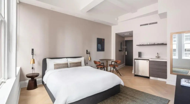 Flatiron Hotel