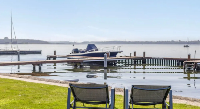 Коттедж Lakeside Stay in Kamperland