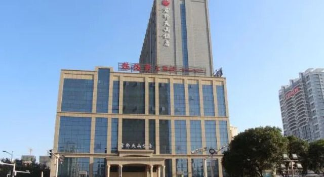 Junbang Tianshan Hotel