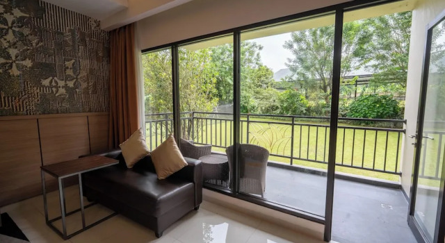Exécutive double chambre avec balcon The Green Peak, ARTOTEL Curated