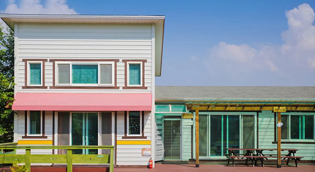 Pocheon Ant Village White House Pension