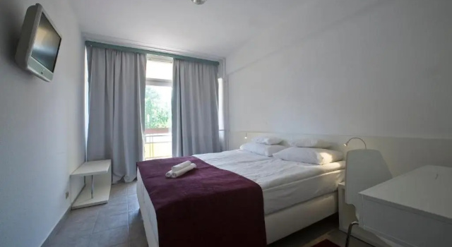 Двухместный номер Standard с балконом Hotel Holiday Csopak