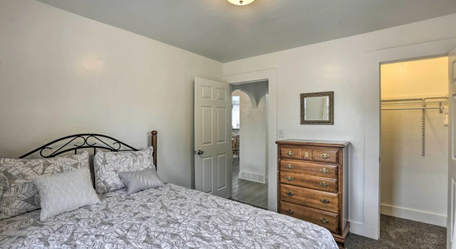 Trendy Denver Getaway ~ 4 Mi to Downtown!