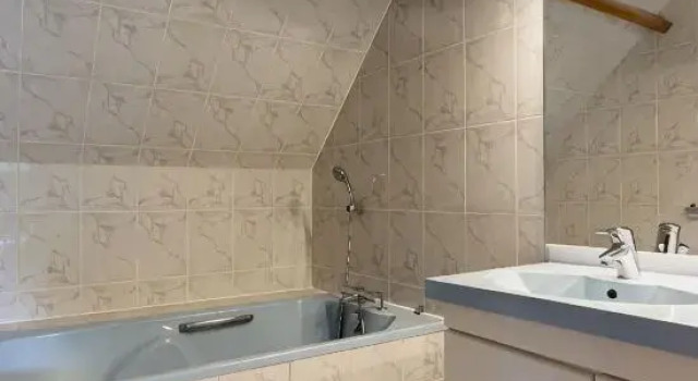 Трёхместный номер Comfort LOrée des Chênes, The Originals Relais