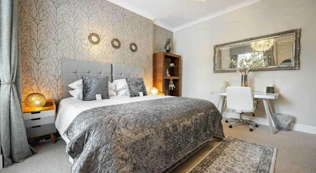 Апартаменты Carmel Apartments