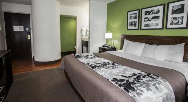 Номер Standard Sleep Inn Rockford I-90