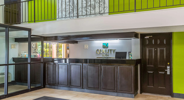 Quality Inn Northeast, Rezerwuj Hotel Chamblee Georgia