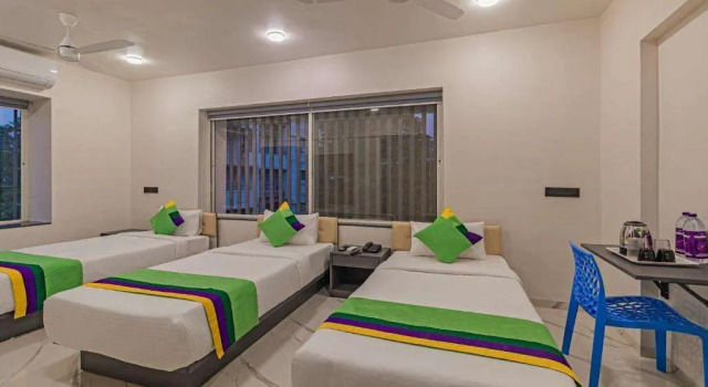 Treebo Atithi Comforts Inn