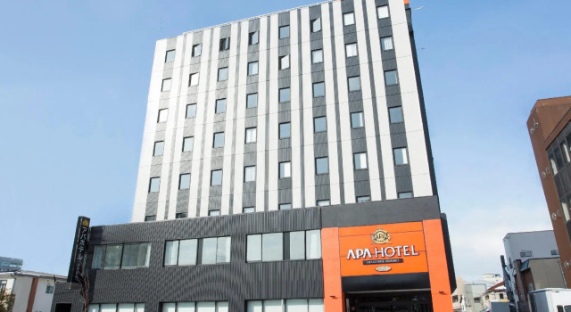 Четырёхместный номер Standard APA Hotel Hakodate Ekimae