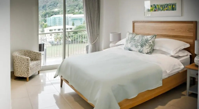 Апартаменты Deluxe The Quadrant Luxury Apartments