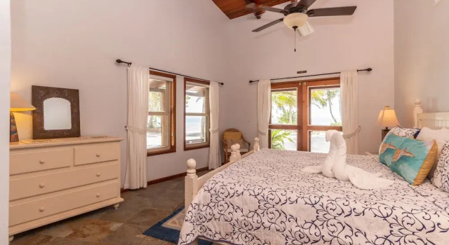 Villa Nautilus Del Mar- Seascape Villas, Book Villa Villas in Belize Province, Villa