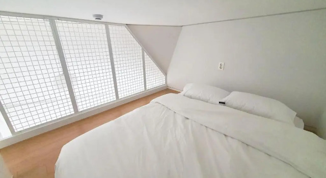 Номер Economy YOLO Guesthouse