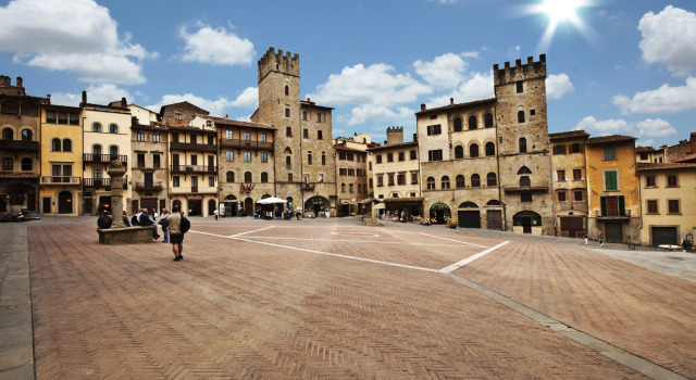 B&B Hotel Arezzo, Buchen Sie Bed & Breakfast Arezzo Toskana