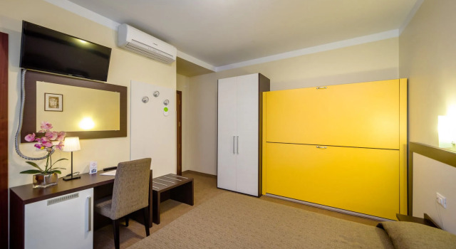 Hotel Boccascena, Забронировать Отель Отели Генуи с парковкой, Парковка