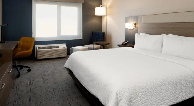 Двухместный номер Standard Holiday Inn Express & Suites - Hollister by IHG