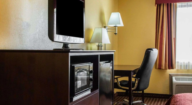 Двухместный номер Standard AmericInn by Wyndham Mosinee Central Wisconsin Airport
