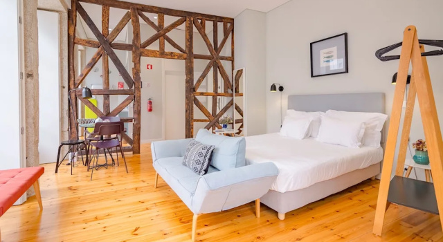 Студия с балконом YOUROPO - City Center Ribeira Porto