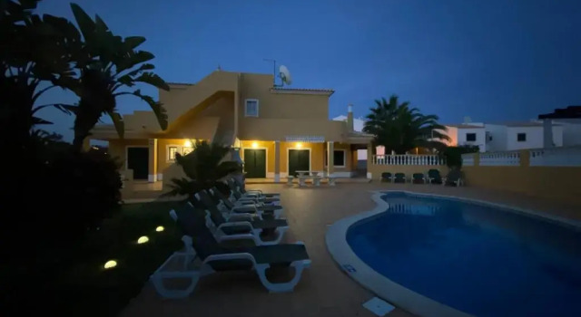Вилла Villa Rafaela com piscina Albufeira