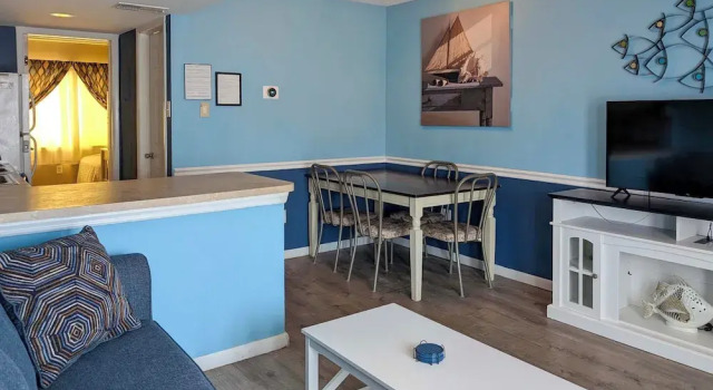 Апартаменты Coastal Condo w/ Pool, 1 Block to Wildwood Beach!