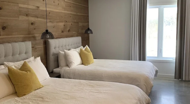 Четырёхместный номер Standard Rawdon Golf Resort