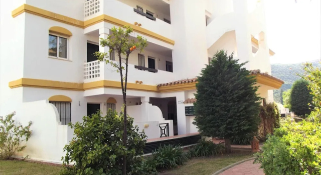 Apartment With 2 Bedrooms in Cala de Mijas, With Pool Access and Wifi