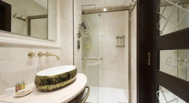 Полулюкс Superior The George Street Hotel