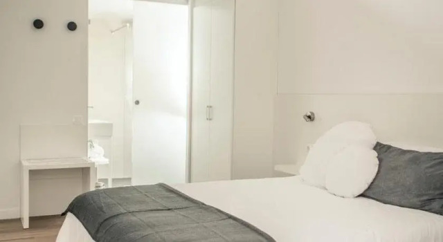 Tramuntana Hotel, Забронировать Отель Кадакес Cap de Creus Nature Reserve, рядом с Пляж Кадакес