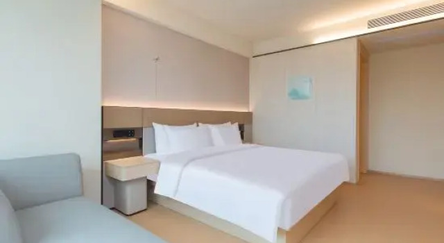 Люкс Deluxe JI Hotel (Enshi Tusi Castle Jinshan Avenue)