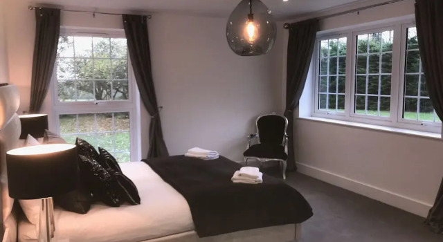 Stunning 3 bed Lodge 2000sq, Varaa Lomakoti Mökit kohteessa Merseyside, Mökki