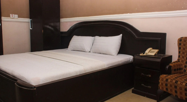 Oakland Suites, Book Hotel Ikeja 