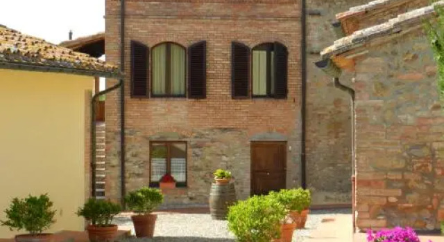 Agriturismo Montegonfoli, Book Hotel 4-stjernede hoteller i Val D'Elsa, 4*