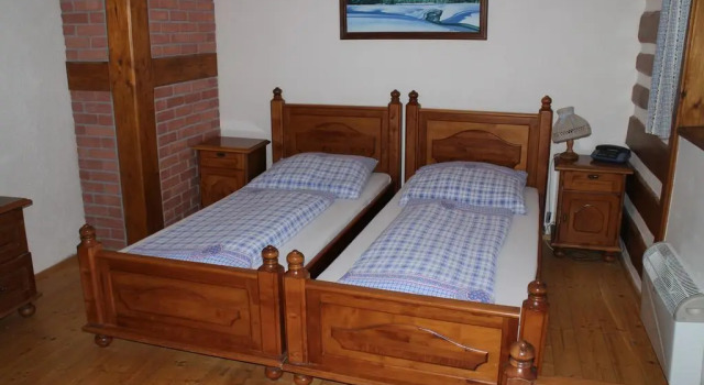 Hotel Na Vyhlidce, Book Hotel Hoteller i Jizera Mountains med parkering, Parkering