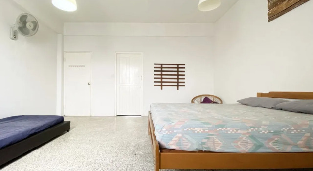 Номер Standard OYO Home 90295 Beacon Homestay Kuching