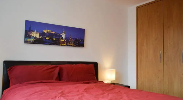 Modern 2 Bedroom Property in Central Edinburgh, Забронировать Отель Мерчистон Эдинбург, рядом с Камера обскура и мир иллюзий