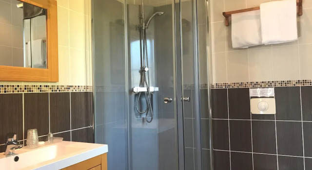 Двухместный номер Standard с балконом La Villa du Parc